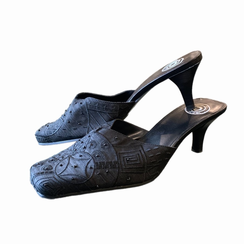 NWT NWOB Chicos Flamenco Black Beaded Square Toe Low Kitten Heel Mules Shoes 7 - Picture 7 of 16
